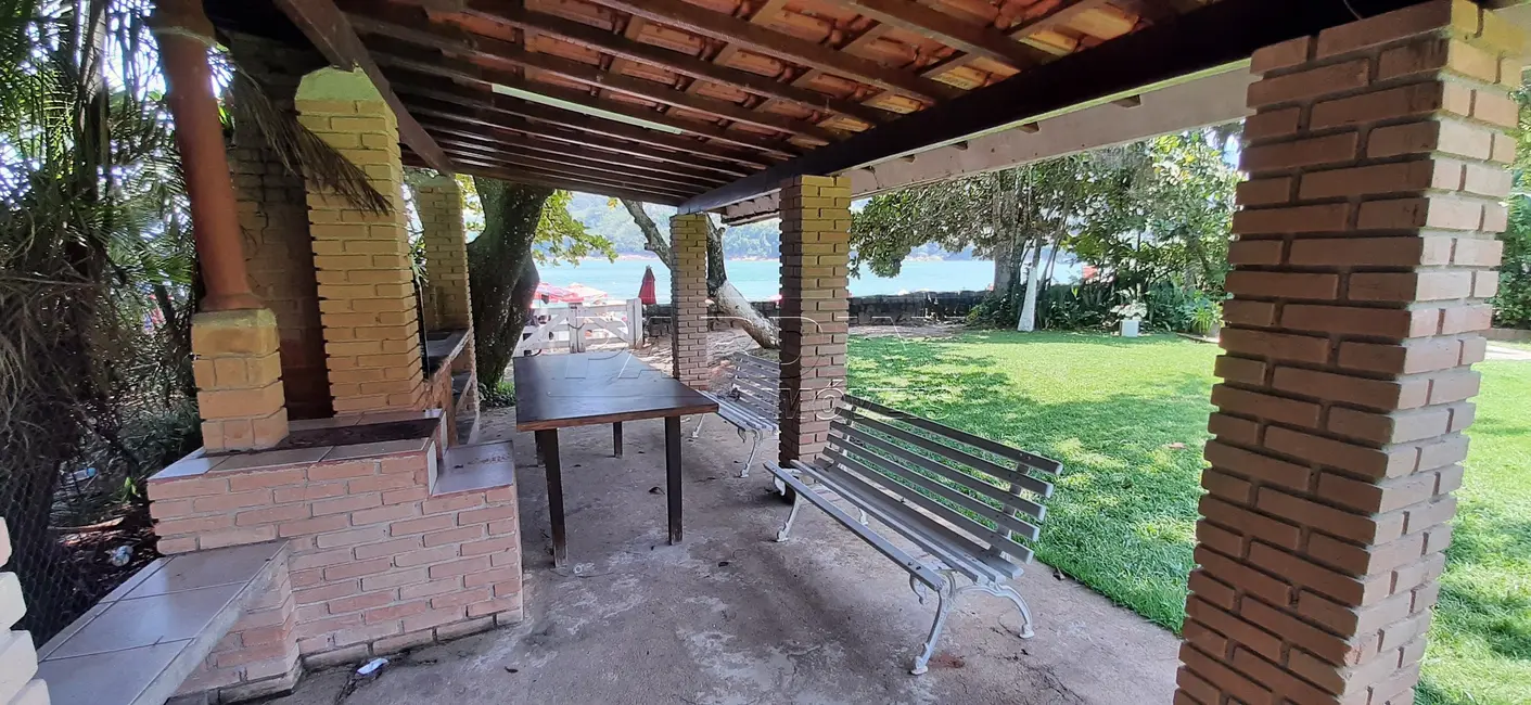 Casa de Condomínio com 4 quartos para alugar, 413m2 em Ubatuba - SP - imagem 6 Foto 6 de Casa de Condomínio com 4 quartos para alugar, 413m2 em Ubatuba - SP