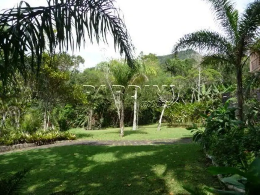 Foto 5 de Casa de Condomínio com 4 quartos à venda, 360m2 em Ubatuba - SP