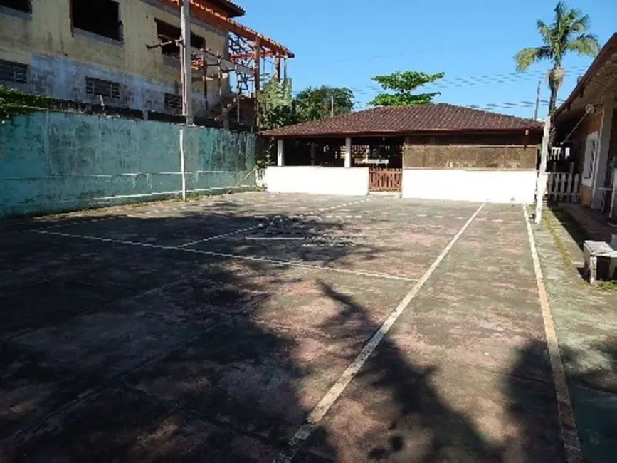 Foto 3 de Loja com 4 quartos à venda, 500m2 em Ubatuba - SP