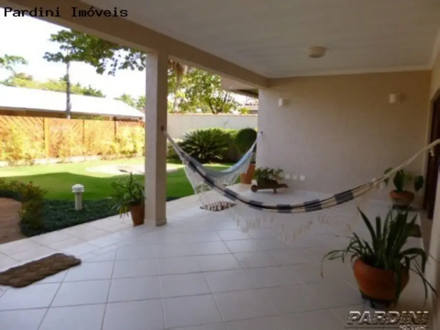 Foto 5 de Casa de Condomínio com 5 quartos à venda, 385m2 em Ubatuba - SP