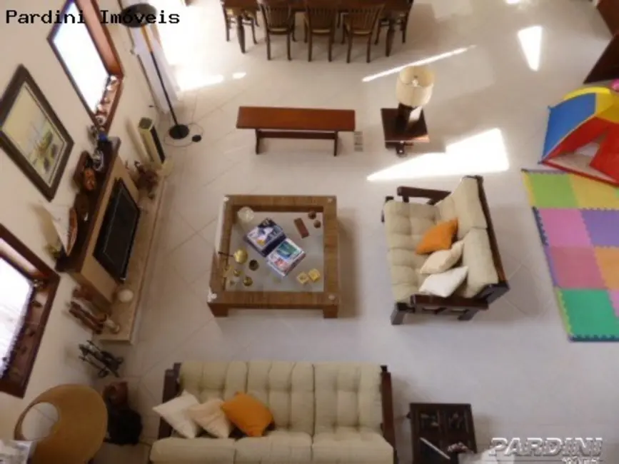 Foto 2 de Casa de Condomínio com 5 quartos à venda, 385m2 em Ubatuba - SP