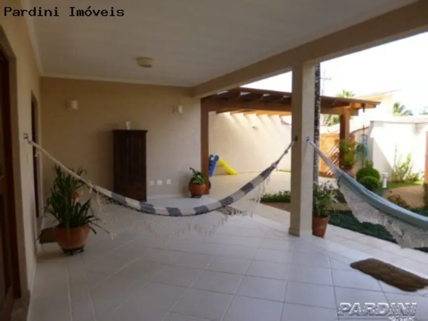 Foto 4 de Casa de Condomínio com 5 quartos à venda, 385m2 em Ubatuba - SP