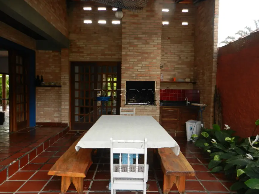 Foto 8 de Casa de Condomínio com 5 quartos à venda, 240m2 em Ubatuba - SP