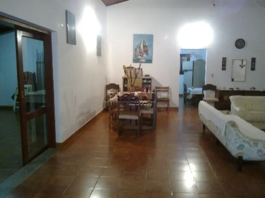 Foto 6 de Casa com 3 quartos à venda, 241m2 em Ubatuba - SP