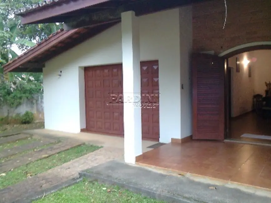 Foto 3 de Casa com 3 quartos à venda, 241m2 em Ubatuba - SP