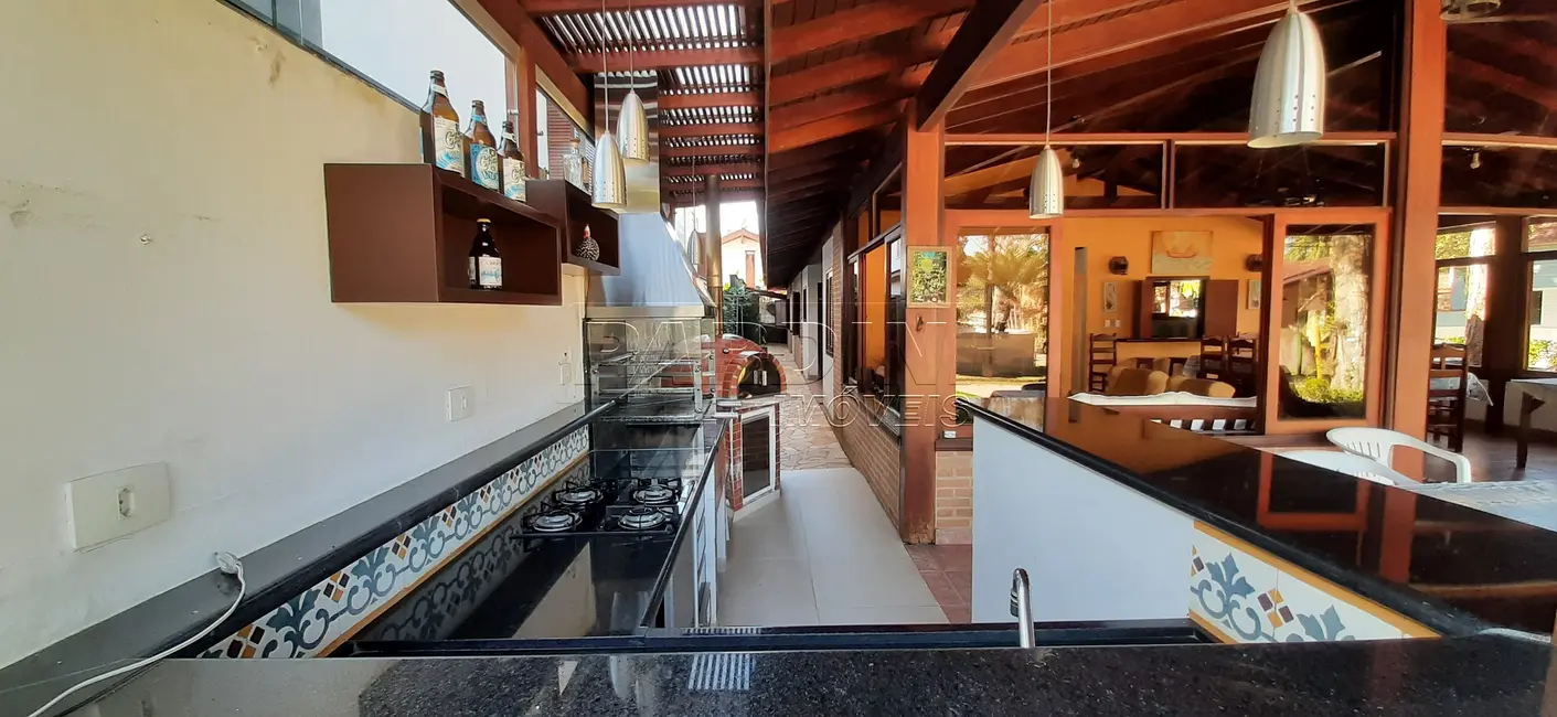 Foto 9 de Casa de Condomínio com 4 quartos à venda, 210m2 em Ubatuba - SP