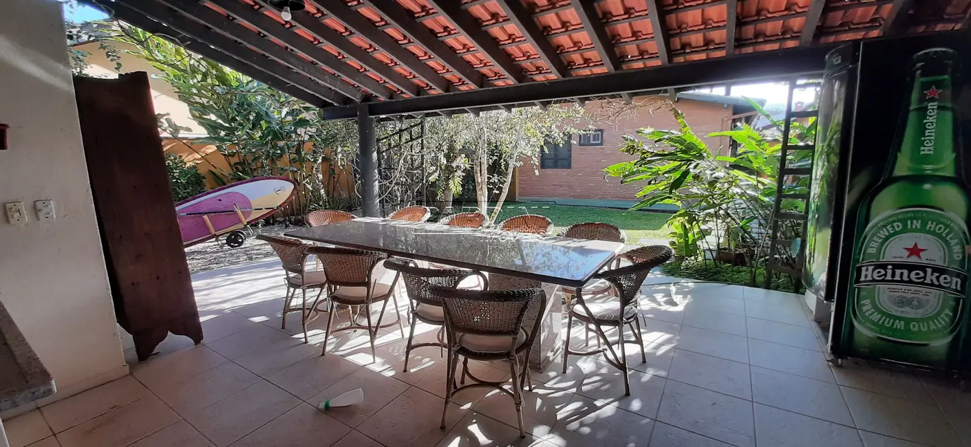 Foto 8 de Casa de Condomínio com 4 quartos à venda, 237m2 em Ubatuba - SP