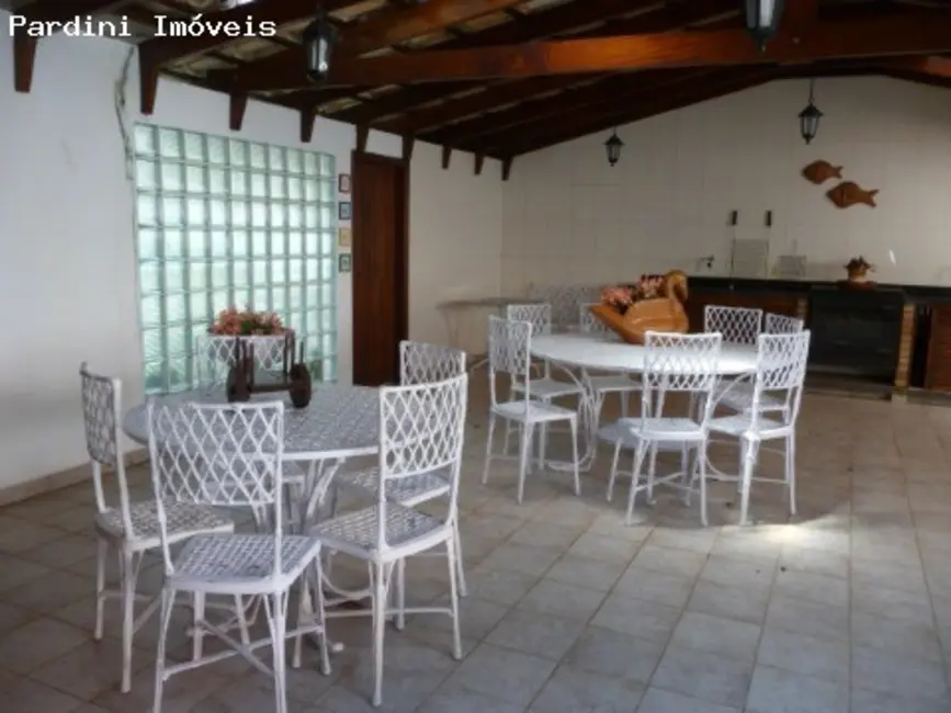 Foto 4 de Casa com 4 quartos à venda, 300m2 em Ubatuba - SP