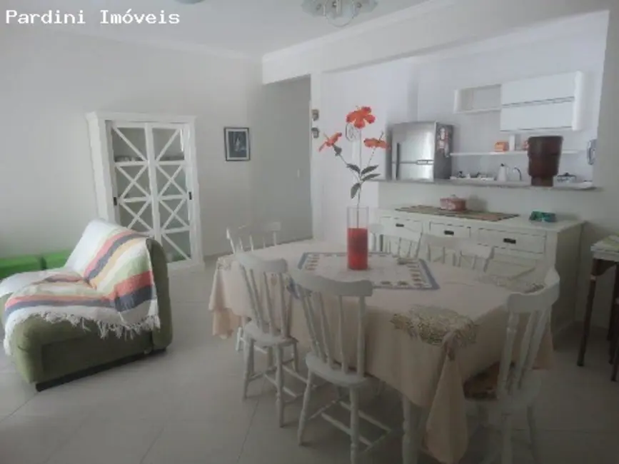 Foto 1 de Apartamento com 3 quartos à venda em Ubatuba - SP