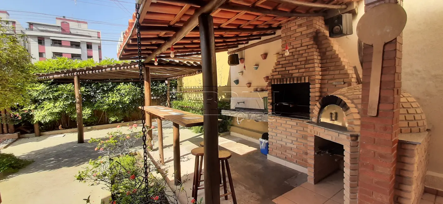 Casa com 4 quartos para alugar, 210m2 em Ubatuba - SP - imagem 6 Foto 6 de Casa com 4 quartos para alugar, 210m2 em Ubatuba - SP