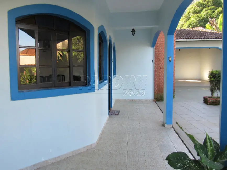 Casa com 4 quartos à venda, 200m2 em Ubatuba - SP - imagem 9 Foto 9 de Casa com 4 quartos à venda, 200m2 em Ubatuba - SP