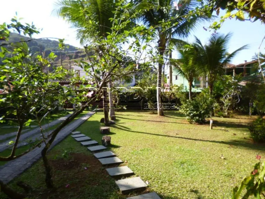 Foto 7 de Casa com 4 quartos à venda, 180m2 em Ubatuba - SP