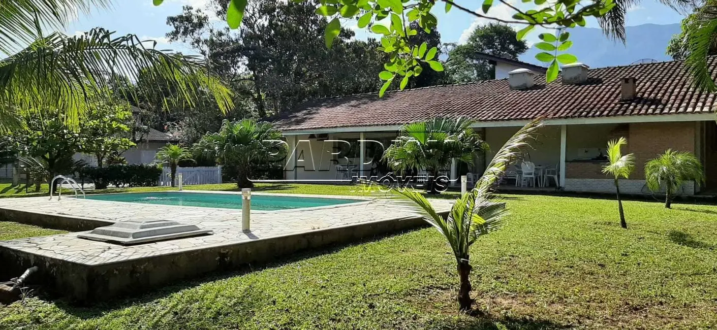 Foto 4 de Casa de Condomínio com 4 quartos à venda, 180m2 em Ubatuba - SP