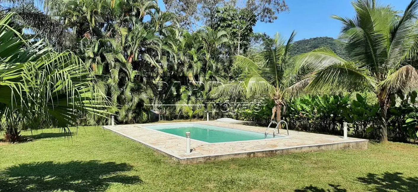 Foto 6 de Casa de Condomínio com 4 quartos à venda, 180m2 em Ubatuba - SP