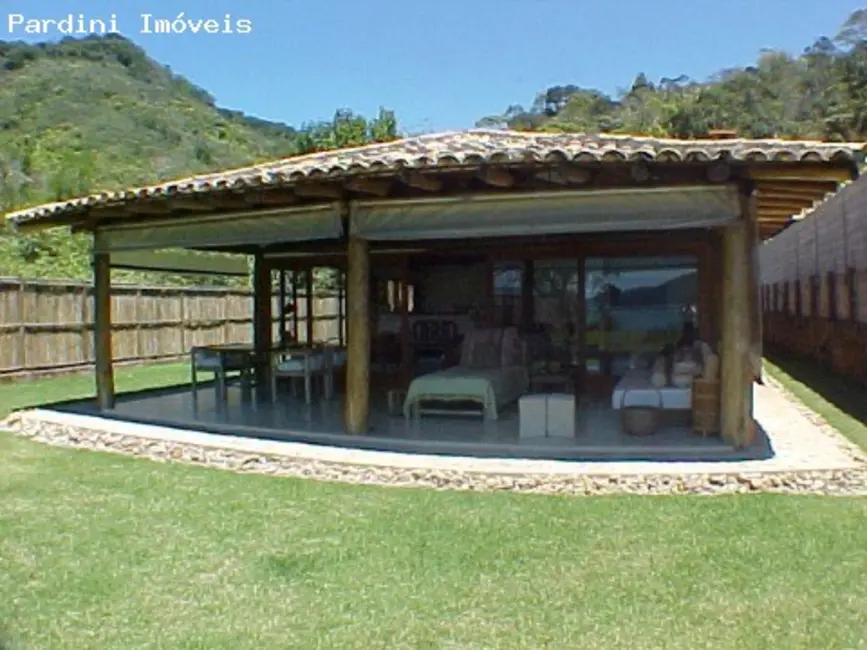 Foto 3 de Casa de Condomínio com 3 quartos à venda, 250m2 em Ubatuba - SP