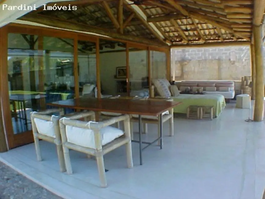 Foto 8 de Casa de Condomínio com 3 quartos à venda, 250m2 em Ubatuba - SP