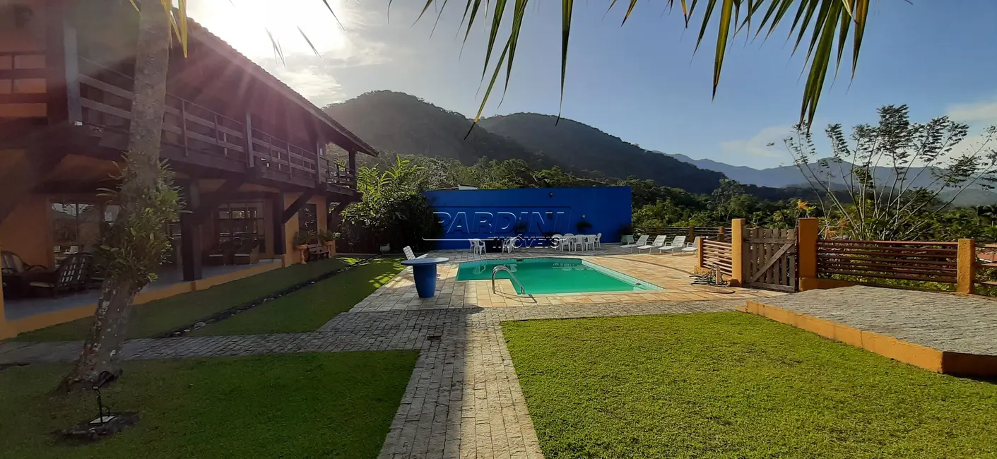 Foto 2 de Casa de Condomínio com 4 quartos à venda, 433m2 em Ubatuba - SP