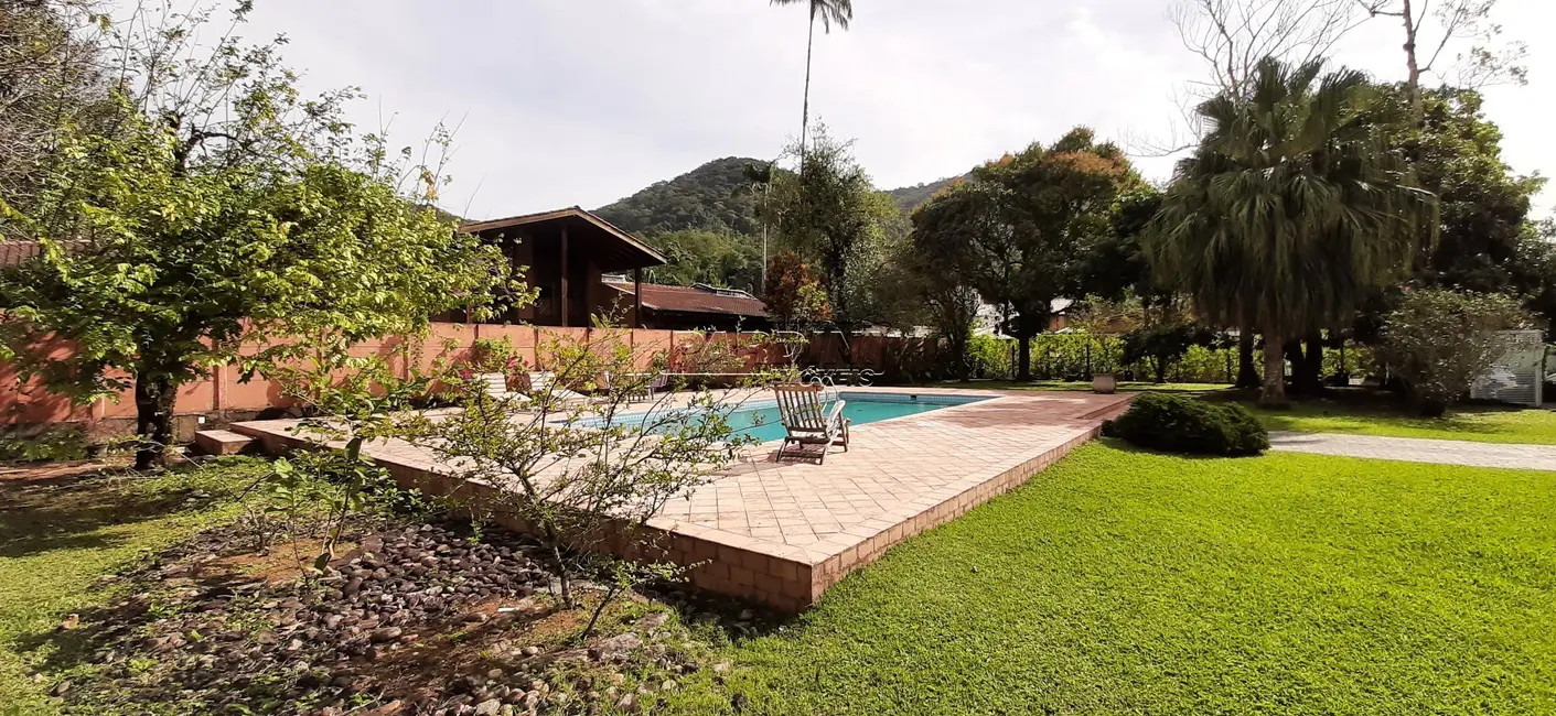 Foto 5 de Casa de Condomínio com 5 quartos à venda, 302m2 em Ubatuba - SP