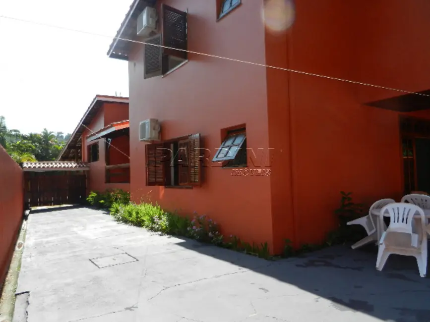 Foto 2 de Casa de Condomínio com 7 quartos à venda, 319m2 em Ubatuba - SP