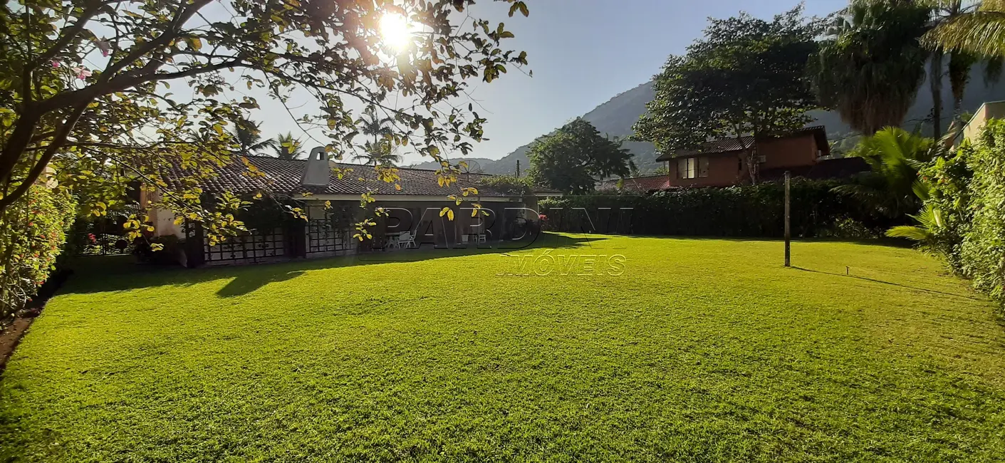 Foto 4 de Casa de Condomínio com 5 quartos à venda, 200m2 em Ubatuba - SP