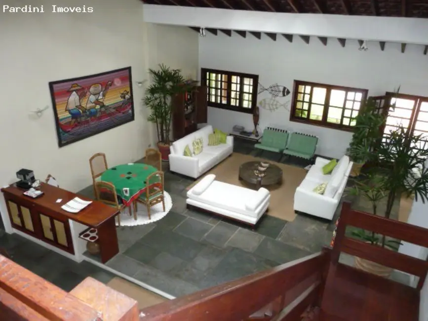 Foto 1 de Casa de Condomínio com 6 quartos à venda em Paraty - RJ