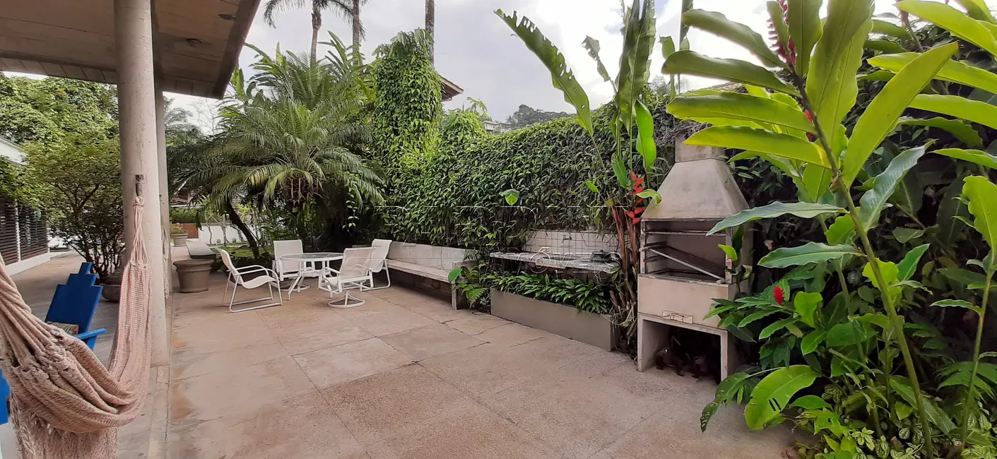 Foto 9 de Casa de Condomínio com 5 quartos à venda, 180m2 em Ubatuba - SP