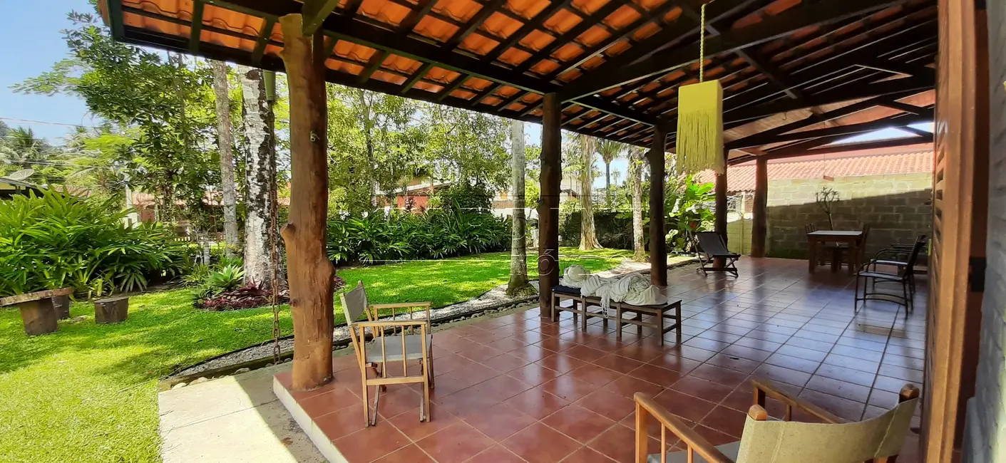 Foto 8 de Casa de Condomínio com 5 quartos à venda, 189m2 em Ubatuba - SP