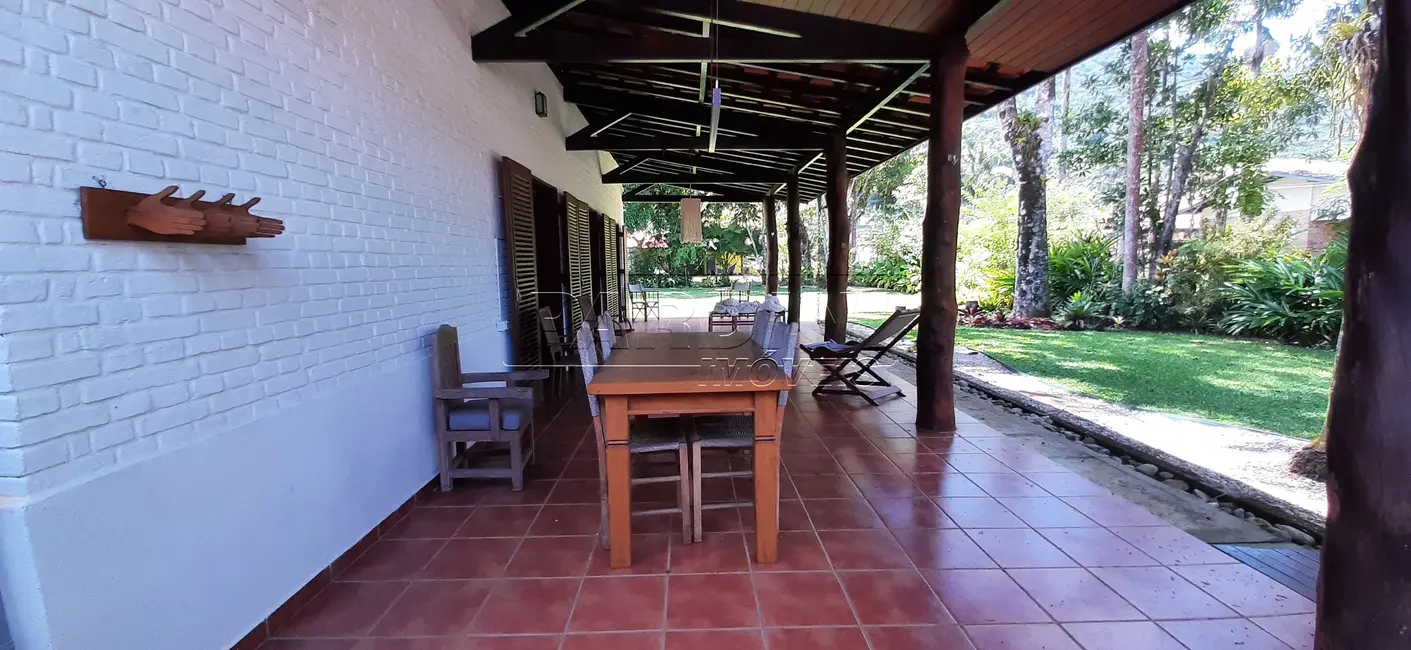 Foto 9 de Casa de Condomínio com 5 quartos à venda, 189m2 em Ubatuba - SP