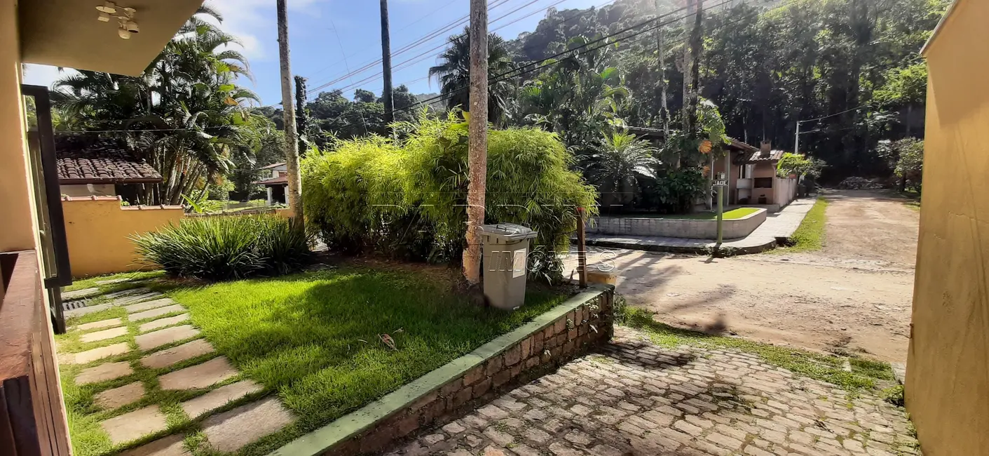 Foto 2 de Casa de Condomínio com 5 quartos à venda, 142m2 em Ubatuba - SP