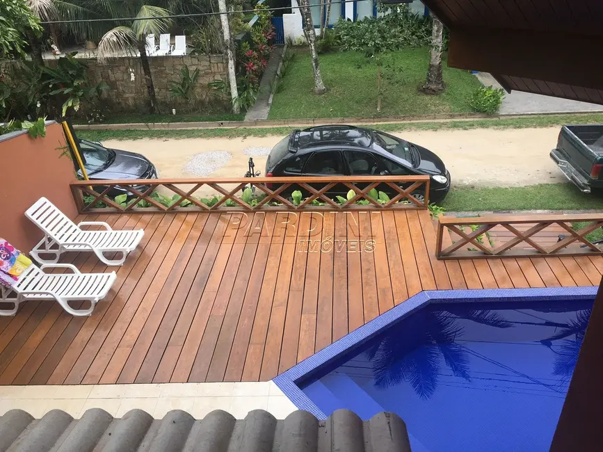 Foto 2 de Casa de Condomínio com 4 quartos à venda, 350m2 em Ubatuba - SP