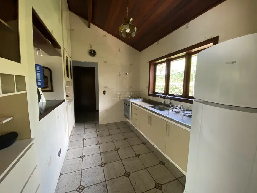 Foto 9 de Casa de Condomínio com 4 quartos à venda, 250m2 em Ubatuba - SP