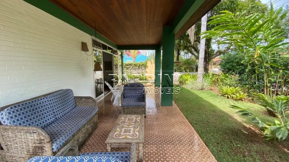 Foto 2 de Casa de Condomínio com 3 quartos à venda, 202m2 em Ubatuba - SP