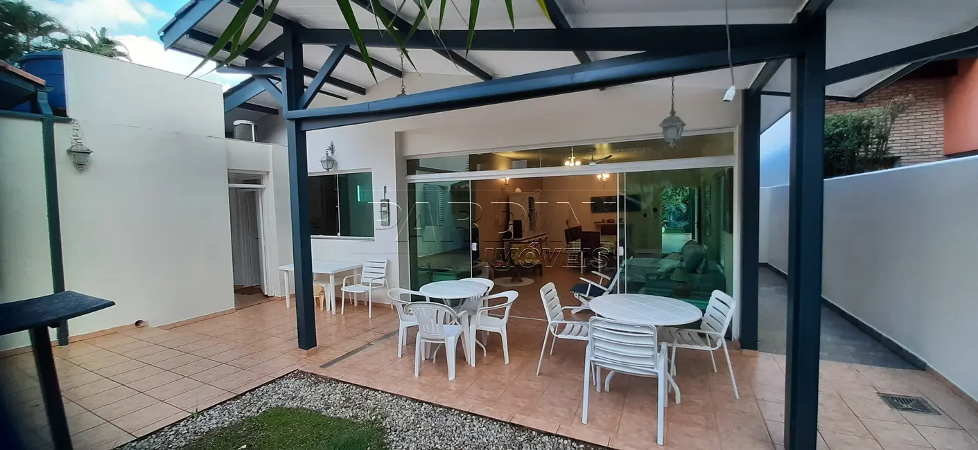 Foto 9 de Casa de Condomínio com 4 quartos à venda, 165m2 em Ubatuba - SP