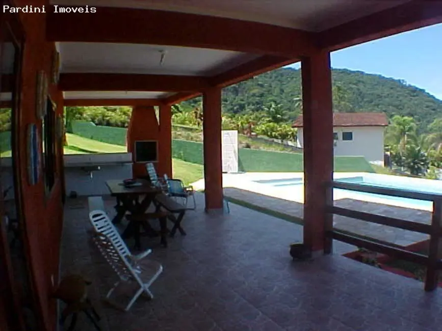 Foto 6 de Casa de Condomínio com 3 quartos à venda em Ubatuba - SP