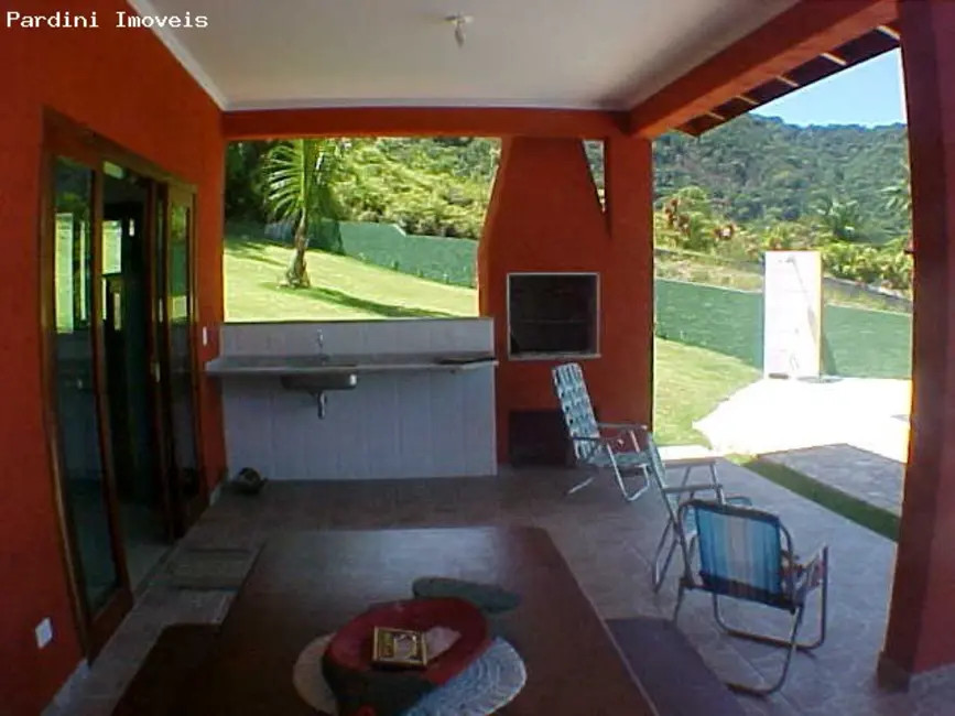 Foto 5 de Casa de Condomínio com 3 quartos à venda em Ubatuba - SP