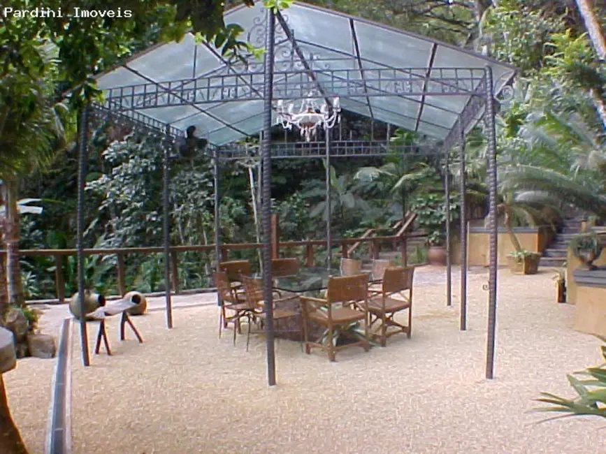 Foto 4 de Casa de Condomínio com 4 quartos à venda, 700m2 em Ubatuba - SP