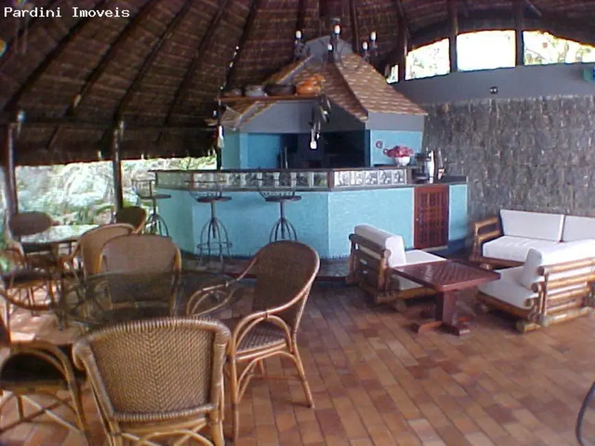 Foto 5 de Casa de Condomínio com 4 quartos à venda, 700m2 em Ubatuba - SP