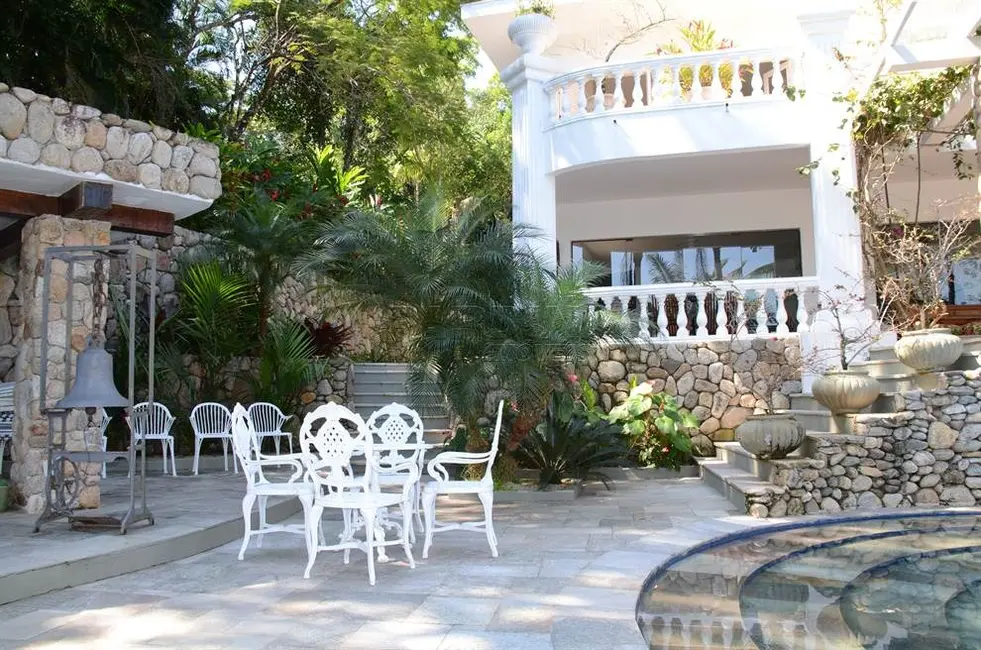 Foto 7 de Casa de Condomínio com 6 quartos à venda, 990m2 em Ubatuba - SP