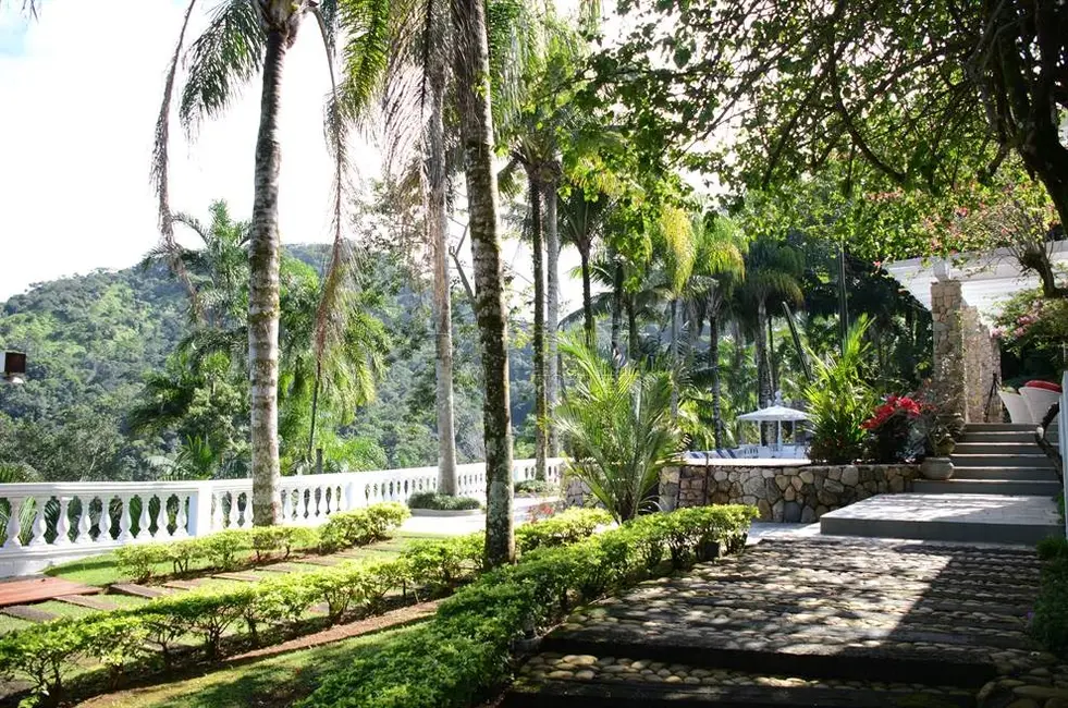 Foto 4 de Casa de Condomínio com 6 quartos à venda, 990m2 em Ubatuba - SP