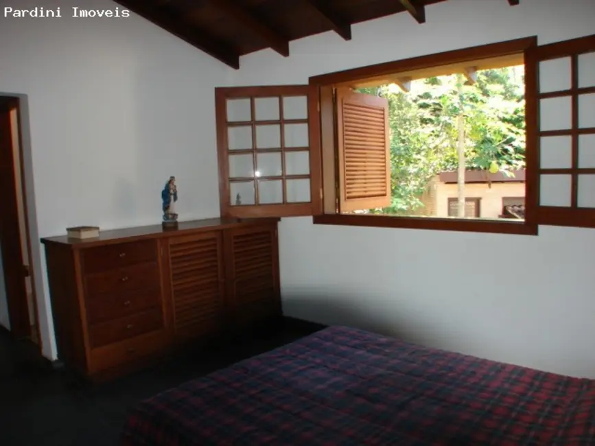 Foto 8 de Casa de Condomínio com 4 quartos à venda, 300m2 em Ubatuba - SP