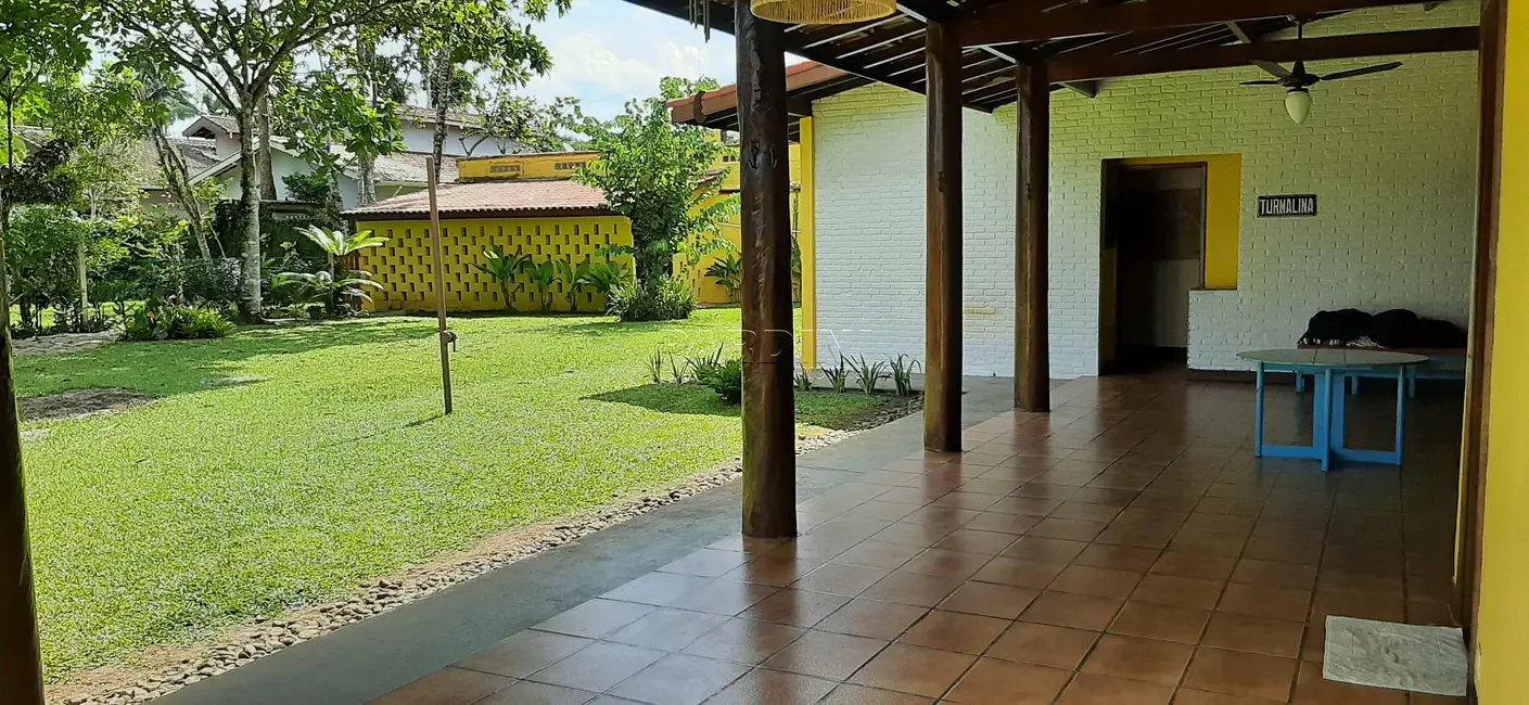 Foto 6 de Casa de Condomínio com 5 quartos à venda, 200m2 em Ubatuba - SP