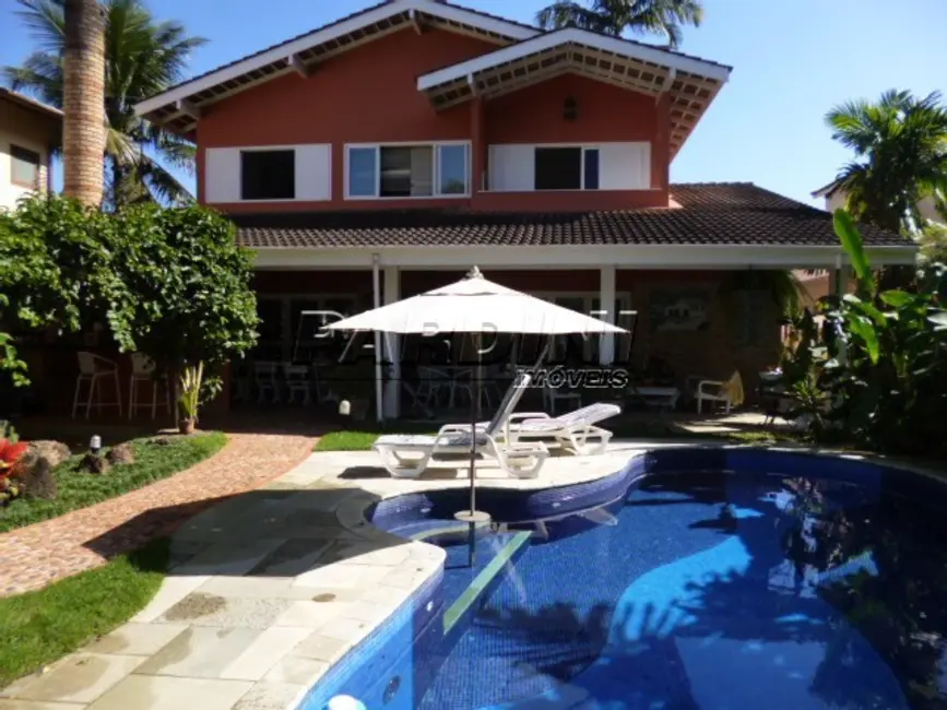 Foto 3 de Casa de Condomínio com 4 quartos à venda, 330m2 em Ubatuba - SP