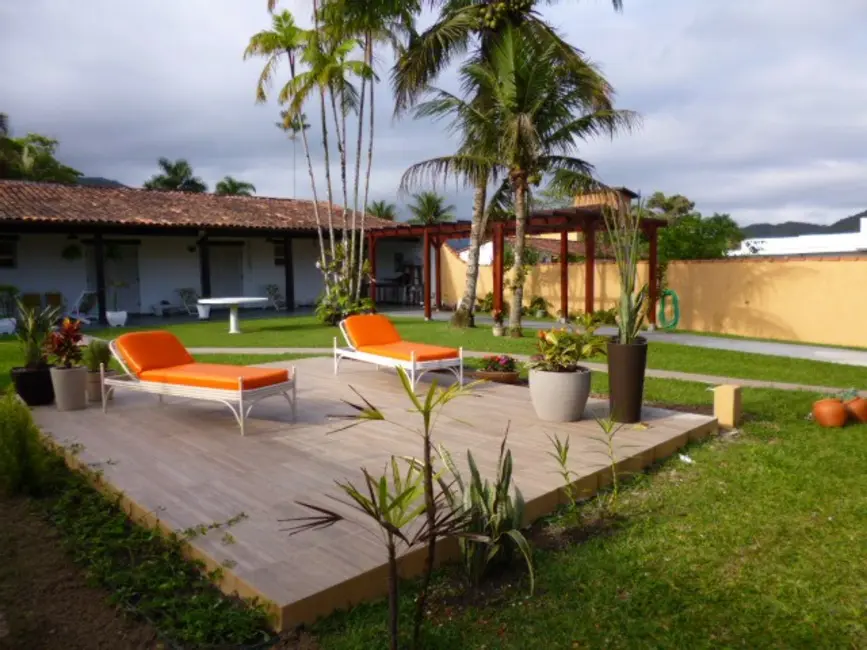 Foto 7 de Casa com 4 quartos à venda, 178m2 em Ubatuba - SP