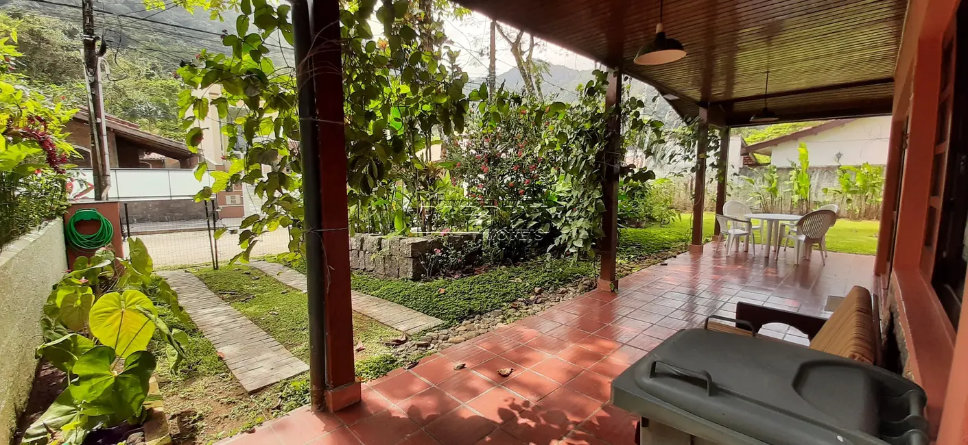 Foto 6 de Casa de Condomínio com 3 quartos à venda, 125m2 em Ubatuba - SP