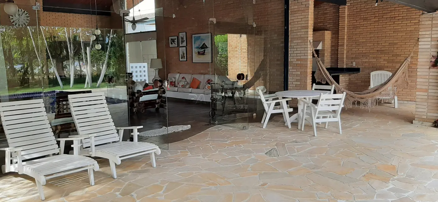 Foto 5 de Casa de Condomínio com 4 quartos à venda, 215m2 em Ubatuba - SP
