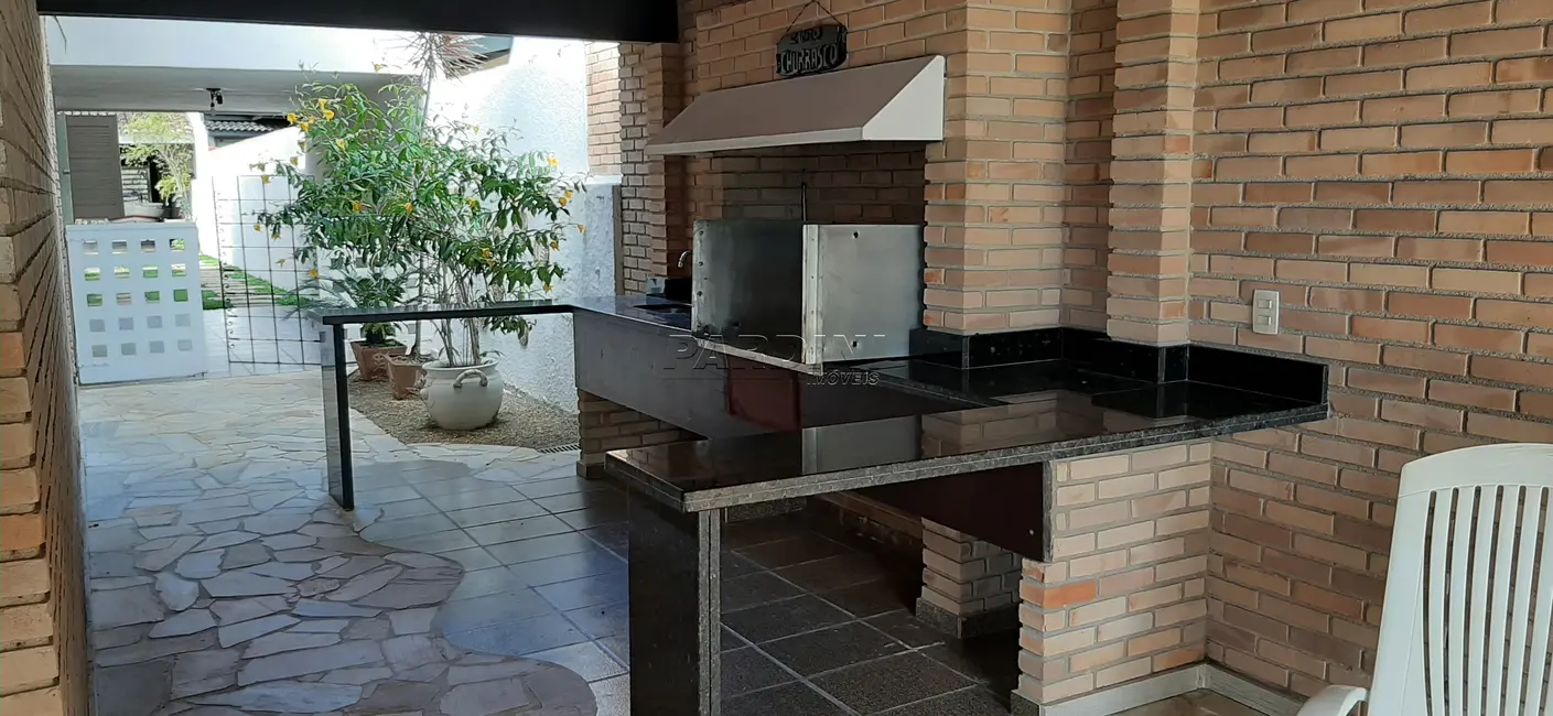 Foto 7 de Casa de Condomínio com 4 quartos à venda, 215m2 em Ubatuba - SP