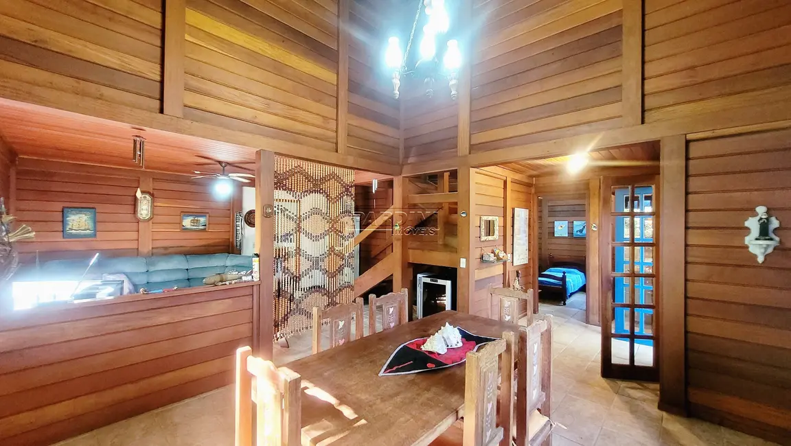 Foto 6 de Casa de Condomínio com 3 quartos à venda, 174m2 em Ubatuba - SP