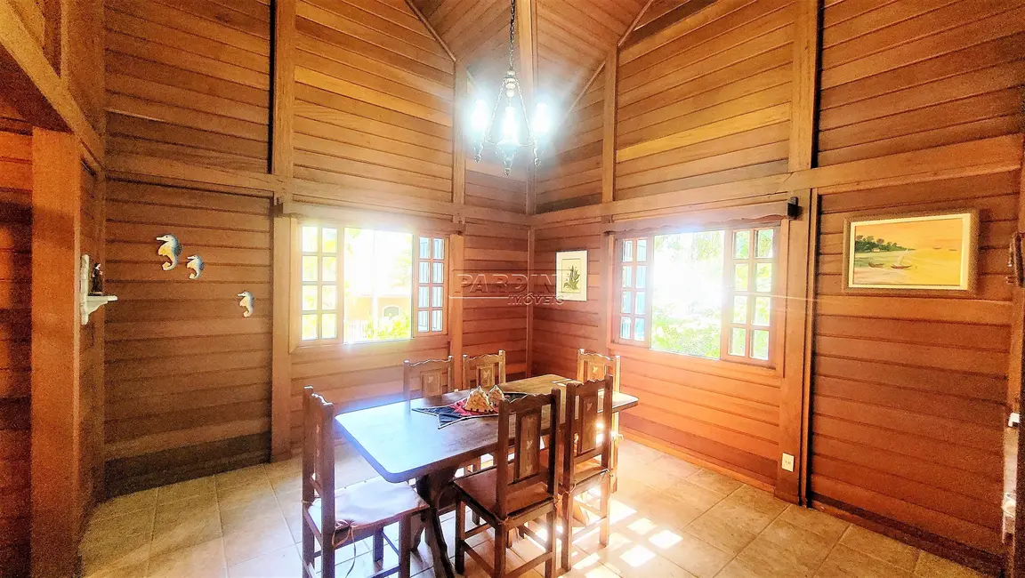 Foto 7 de Casa de Condomínio com 3 quartos à venda, 174m2 em Ubatuba - SP