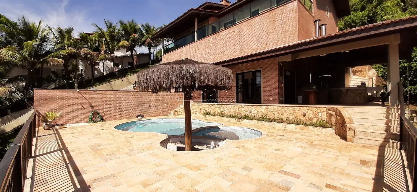 Casa de Condomínio com 4 quartos para alugar, 276m2 em Ubatuba - SP - imagem 9 Foto 9 de Casa de Condomínio com 4 quartos para alugar, 276m2 em Ubatuba - SP