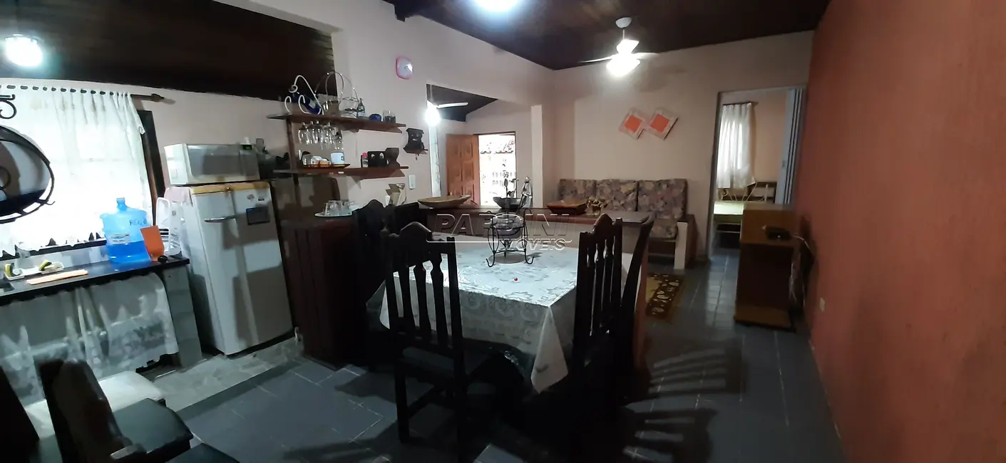 Foto 2 de Casa com 2 quartos à venda, 56m2 em Ubatuba - SP